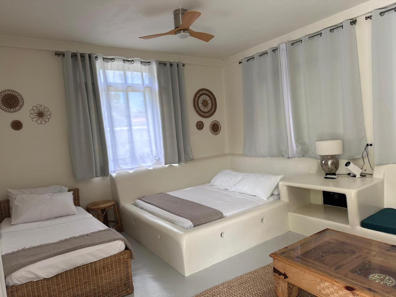 Parrots Boutique Resort San Vicente  Exterior photo